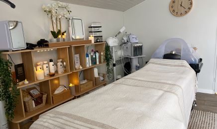 Peau Lisse Sur L’isle  : Institut de beauté à Saint-Seurin-sur-l'Isle