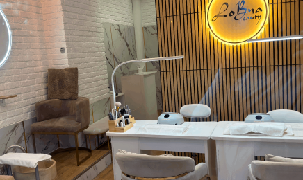 ESSENCE BEAUTY : Manucure à Paris