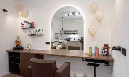 Jules Styling: Friseur in Poppenricht