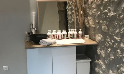 Laïana Institut : Institut de beauté à Nébian