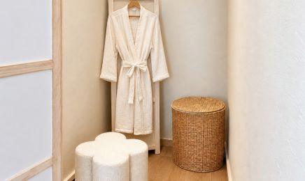 Majia - ( Réservé aux femmes ) : Coiffeur à Vienne