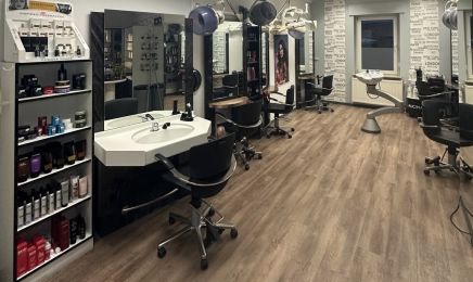AVA Friseursalon Gleidingen: Kosmetikstudio in Laatzen