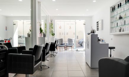 DH By Ahlem  : Coiffeur à Antibes