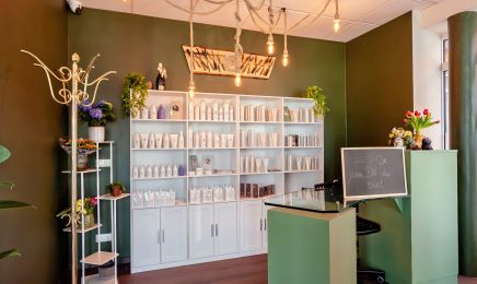 Haamore Inh. Vivien Di Girolamo Hierl e. K.: Barbershop in Landau an der Isar