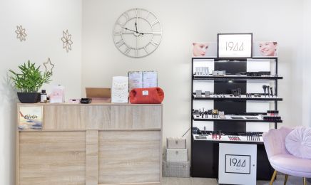 Adé Beauté : Manucure à Thenay