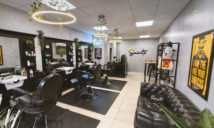 SAINTS STUDIO - Coiffeur, Barbier & Bien-être : Barbier à La Seyne-sur-Mer