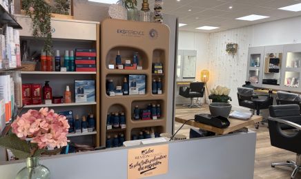 KM Family Studio : Coiffeur à Fougères