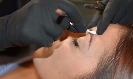 Le Comptoir du Sourcil  : Institut de beauté à Bouc-Bel-Air