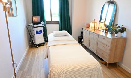 Les Mamz'elles - Bar à beauté  : Manucure à Fillière