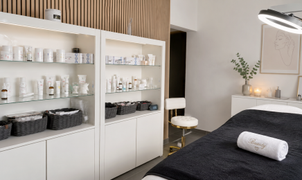Olha Voievudska Beauty : Kosmetikstudio in Illertissen