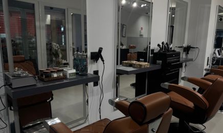 Arthurs Hair Club: Kosmetikstudio in Essen