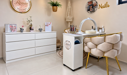 Romio Nails & Lashes : Nagelstudio in Steinbach (Taunus)