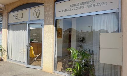 Yelli Maison Dermo Esthétique  : Manucure à Billère