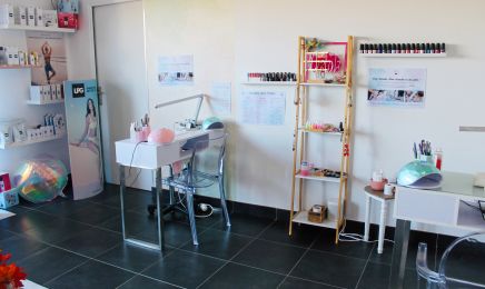 Carlota Conseil Esthetique : Manucure à Aytré