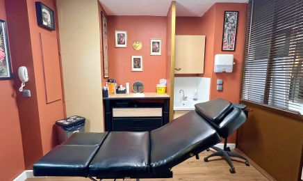 Aurore Gypsypiercing : Institut de beauté à Hyères