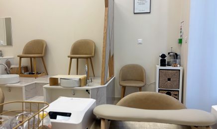 Nailyone Beauty : Manucure à Lyon