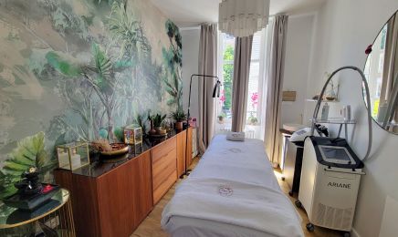 Élixir de Beauté  : Manucure à ROYAT