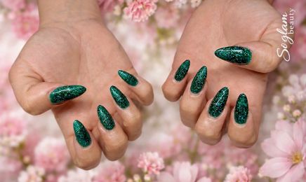 Caprice d'ongles : Institut de beauté à Nangis