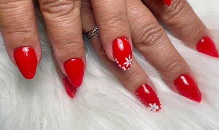 Maria Head Spa & Nail Art : Manucure à Tosse