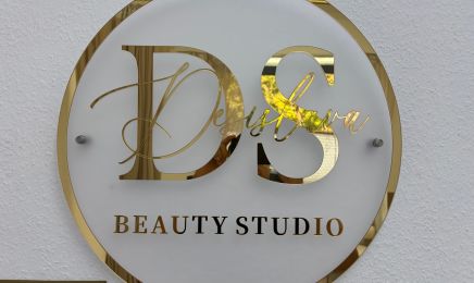 DS Beauty: Kosmetikstudio in Frankfurt am Main