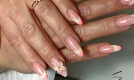 L'instant Nail Art  : Manucure à L'Hôpital