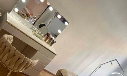 Head Spa & Beauty by Nina: Kosmetikstudio in Leipzig