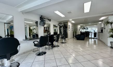 Sprengel Friseure Sina & Team: Friseur in Helmstedt