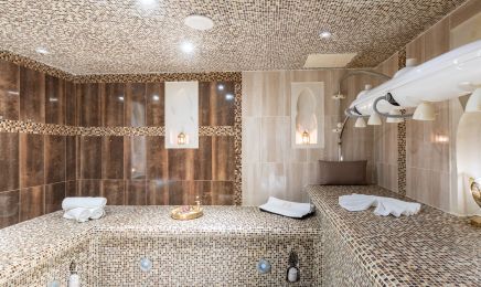 Les Bains d'Or & Spa : Manucure à Saint-Cyr-sur-Mer