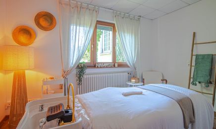 L’Atypik Coiffure & Institut Kassounda : Manucure à Novéant-sur-Moselle