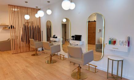 Maison de la Beauté : Coiffeur à Longages