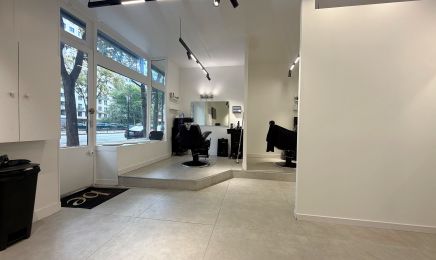Beplace : Barbier à Paris