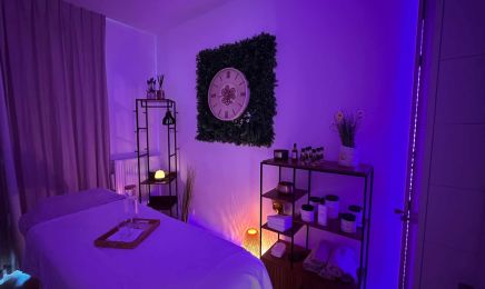 Serene Flow Studio - Renata França ( Women Only ) : Institut de beauté à Uccle