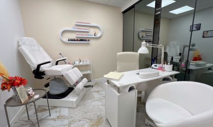 Ineska Burea Beauté Studio  : Coiffeur à La Valette-du-Var