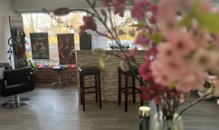 Friseursalon Melina: Kosmetikstudio in Langen (Hessen)