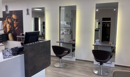 Kai Hecker Friseurmeister: Kosmetikstudio in Oberhausen