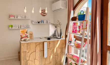 Emeline Esthétique : Manucure à Varces-Allières-et-Risset