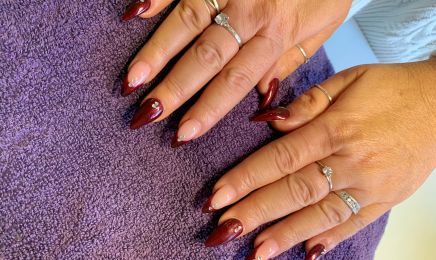Beauté d'Azur ongles&cils by Marine : Manucure à Six-Fours-les-Plages