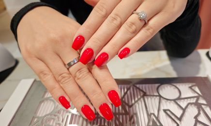 Hell’s Nails : Manucure à Pont-de-Roide 