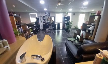 COIFFURE DAMOUR : Coiffeur à Idron