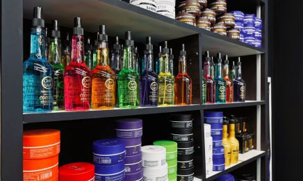 The Heavens Cut: Friseur in Dresden