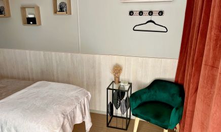 Arcades Beauté  : Manucure à Cholet