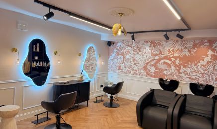 Kelly Frey Maison de Beauté : Coiffeur à Saulny