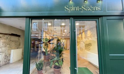 Saint-Saëns  : Coiffeur à Bayeux