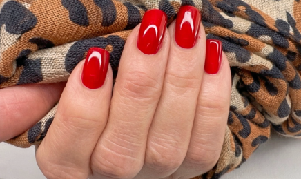 Miss Karine - Spécialiste en ongles et cils : Institut de beauté à Le Cannet
