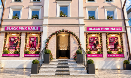 BLACK PINK NAILS Unterföhring: Friseur in Unterföhring