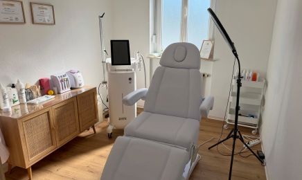 House of Beauty by M&E: Nagelstudio in Karlstadt