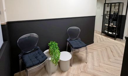 Beauty Studio by EM - Chez Maison Opale : Manucure à Nîmes