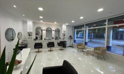 BLUSH Concept (ancien Mya Coiffure) : Manucure à Marseille