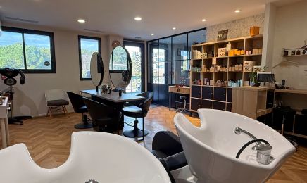 Le Fauteuil By Shirley : Coiffeur à Mougins