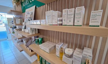 Institut Karine Beaute  : Manucure à Montendre